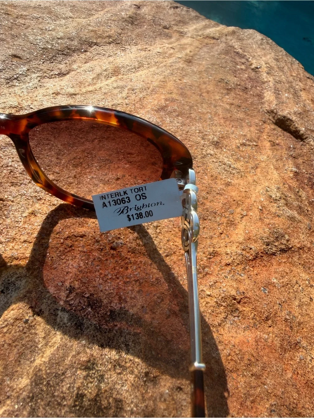Brighton Interlock Cascade Tortoise Frame Sunglasses Brown Gradient Lenses NWT